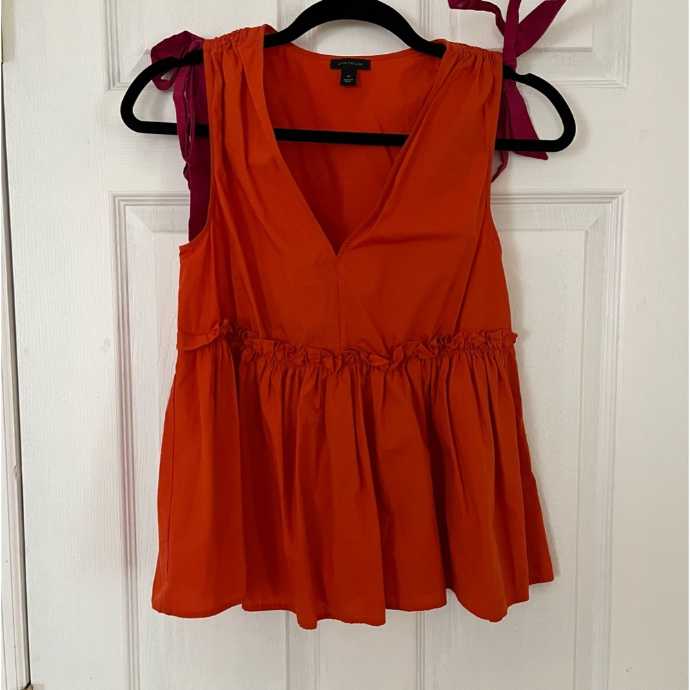 Ann Taylor V-Neck Top